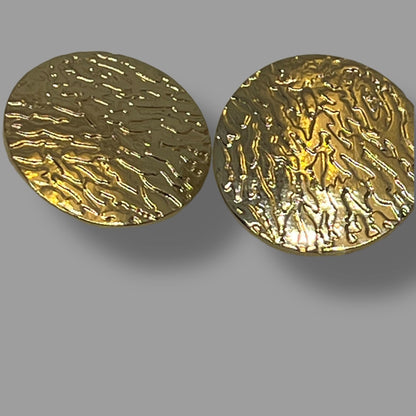 Gōld Hammered Stud Earrings