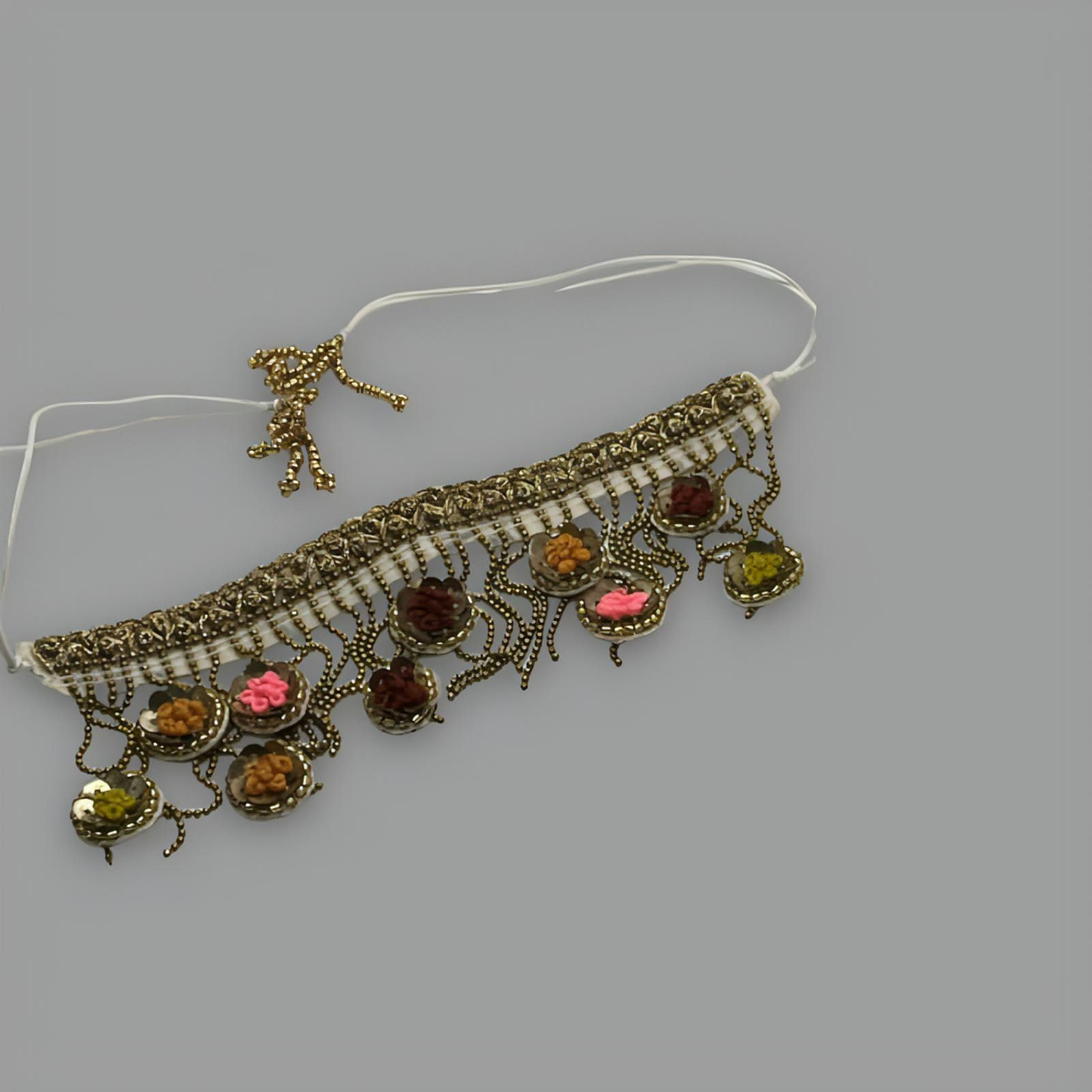 Mōgra Embroidered Beaded Chain Bracelet