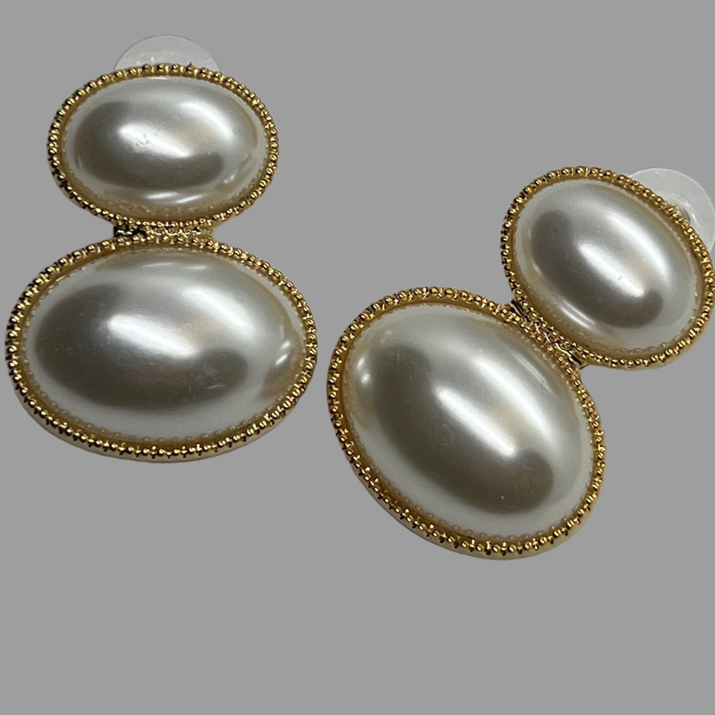 VERSAILLES Oval Pearl Drop Earrings