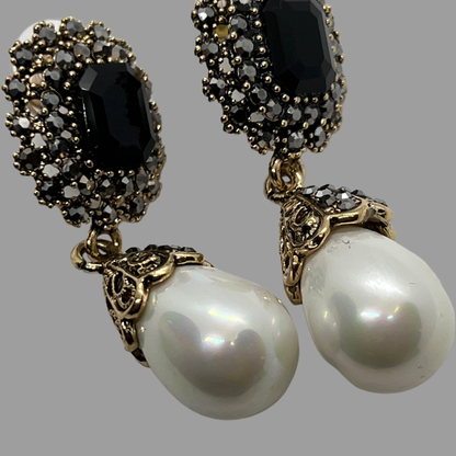 VERSAILLES Rhinestone Pearl Drop Earrings