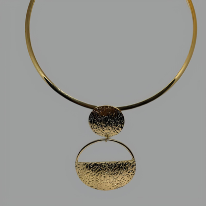 Gōld Collar Pendant Necklace