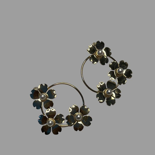 VERSAILLES Fleur Circle Drop Earrings