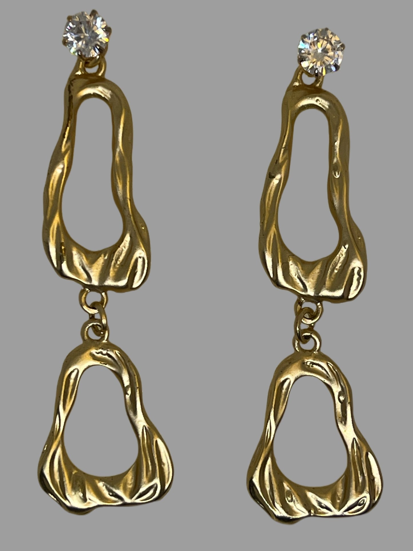 Gōld Wave Drop Earrings