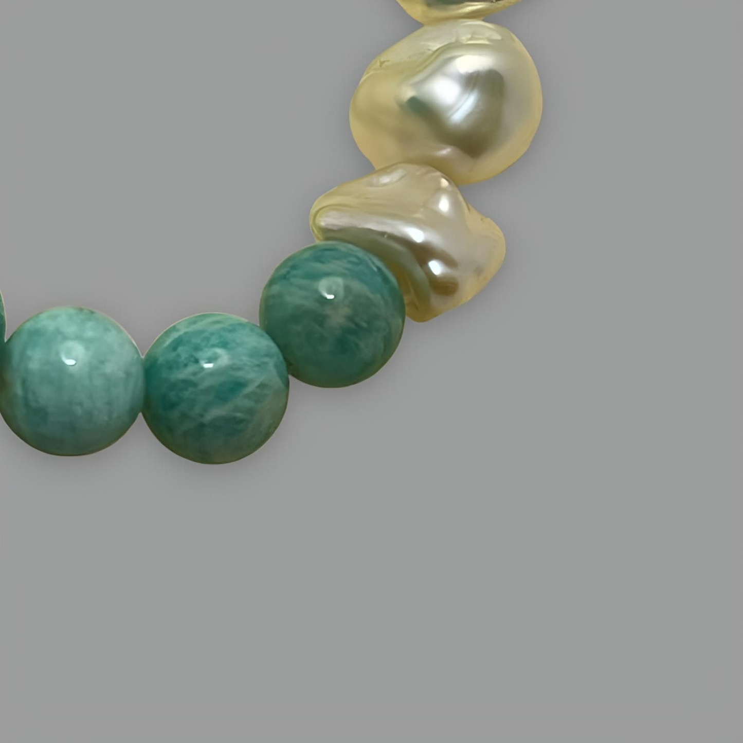 Amazonite and Pearl Stretch Bead Bracelet