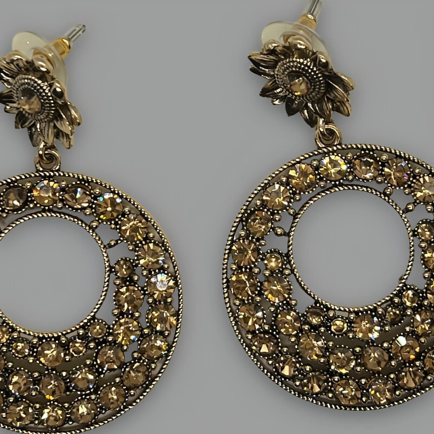 NōIR Crystal Gōld Earrings