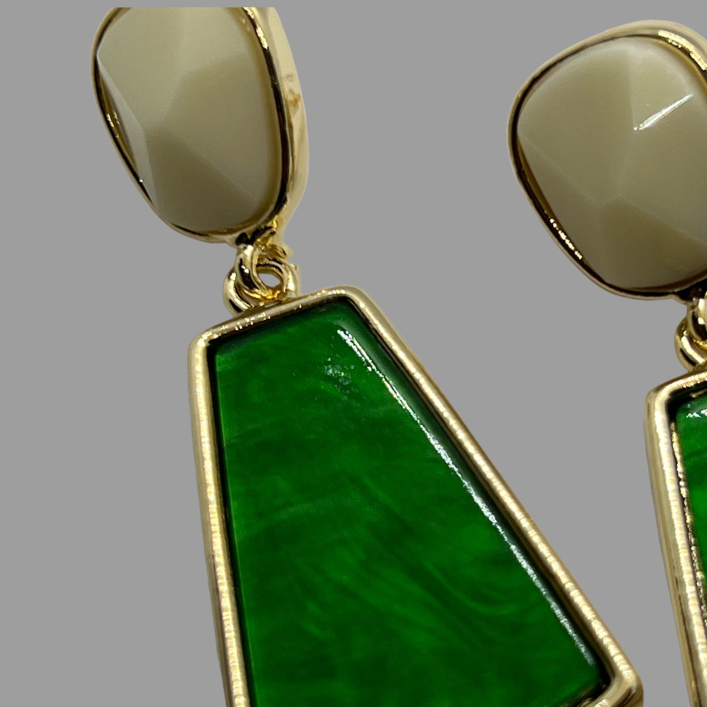 Gōld Vert Enamel Drop Earrings