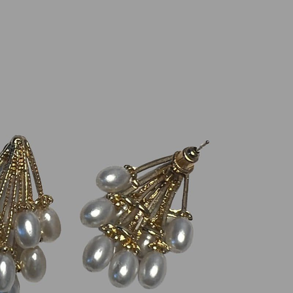 VERSAILLES Pearl Cluster Drop Earrings